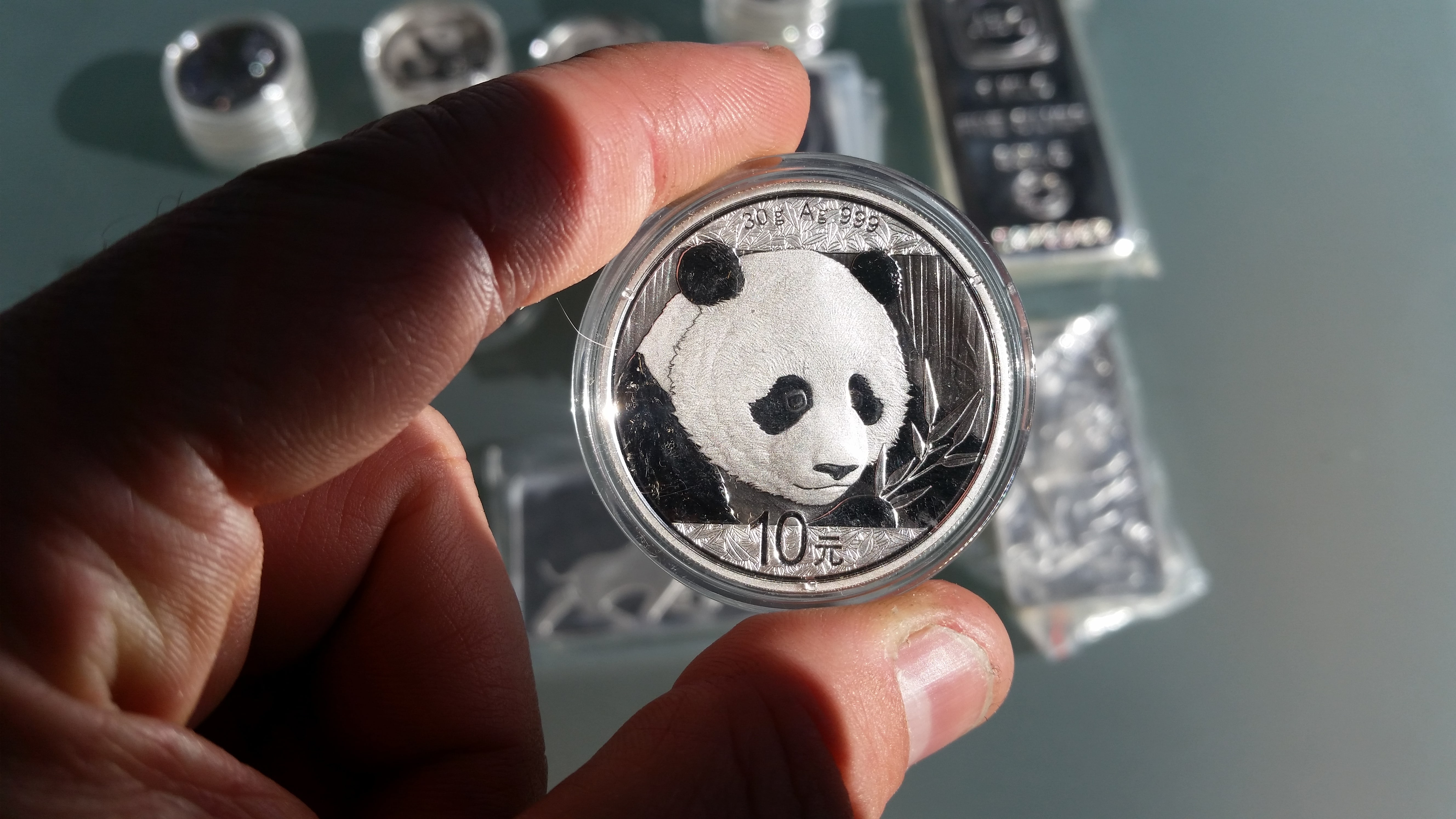 Chinese Panda 2018 Precious Metal Good Investment